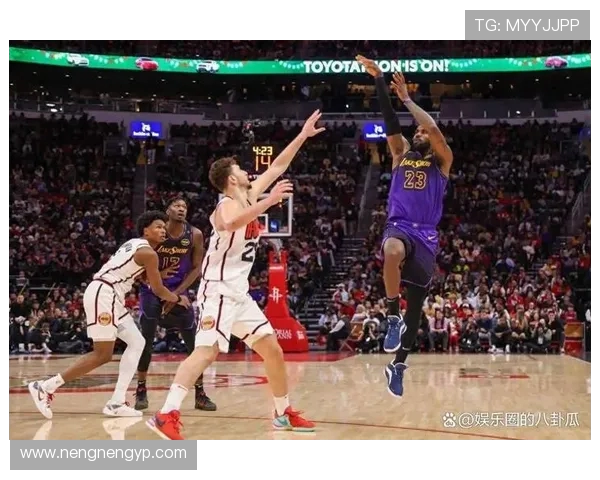 2007年NBA总决赛回顾：太阳队与热火队的巅峰对决与传奇时刻