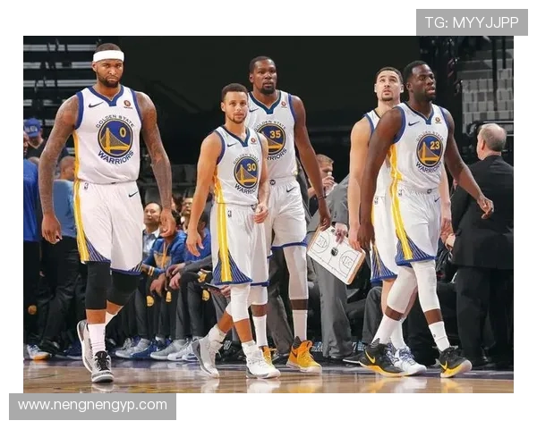 2019年NBA总决赛勇士队与雄鹿队的巅峰对决回顾与分析