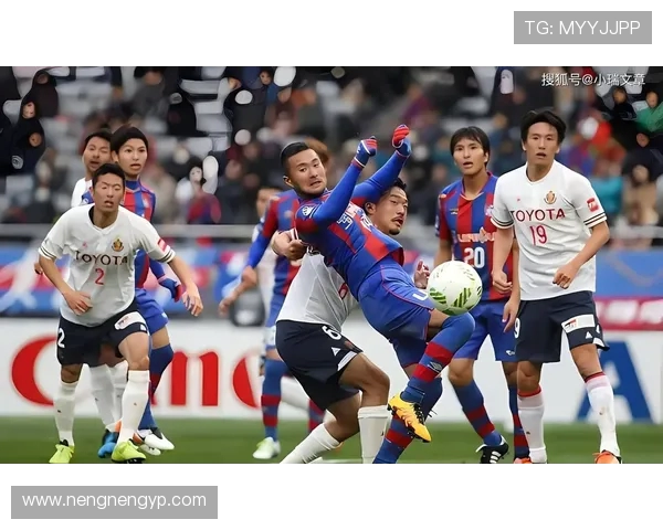 FC东京迎战札幌冈萨争夺联赛关键三分的激烈对决 FC东京迎战札幌冈萨争夺联赛关键三分的激烈对决
