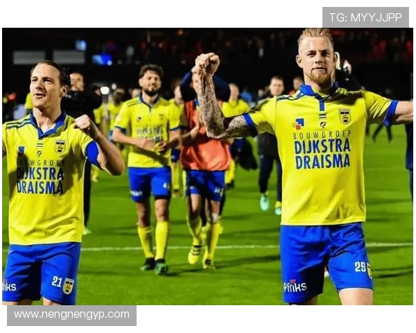 奈梅亨主场迎战埃因霍温FC双方争夺关键三分的激烈对决