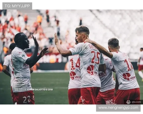 尼姆与摩纳哥历史交锋记录分析及比赛结果回顾