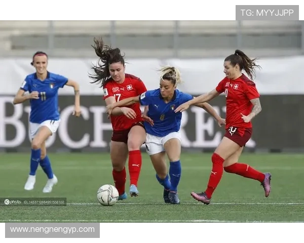 意大利女足与瑞士女足激战正酣谁能在这场对决中笑到最后