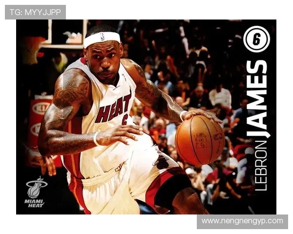 詹姆斯与海沃德的对决:谁将主宰NBA赛场的风云变幻 詹姆斯与海沃德的对决:谁将主宰NBA赛场的风云变幻