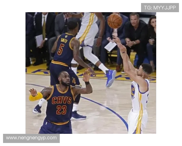 骑士与勇士总决赛首战激烈对决谁能夺得开门红