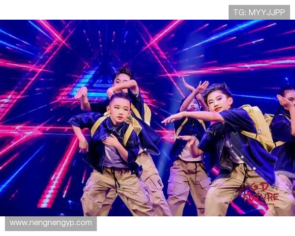 深圳街舞队引领潮流最新街舞灵活性排名前十揭晓 深圳街舞队引领潮流最新街舞灵活性排名前十揭晓