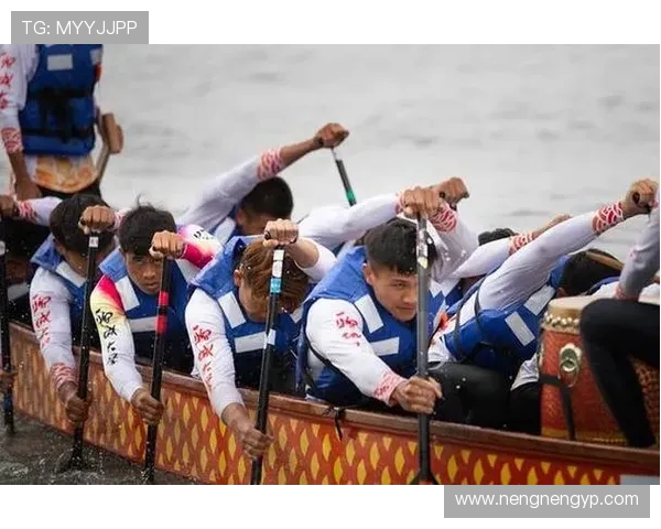 南京极限运动队速度之争引发热议运动员表现与安全隐患的双重考量